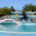 With Parking Space - 23506 شقة *