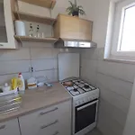 Διαμέρισμα With Parking Space - 23506